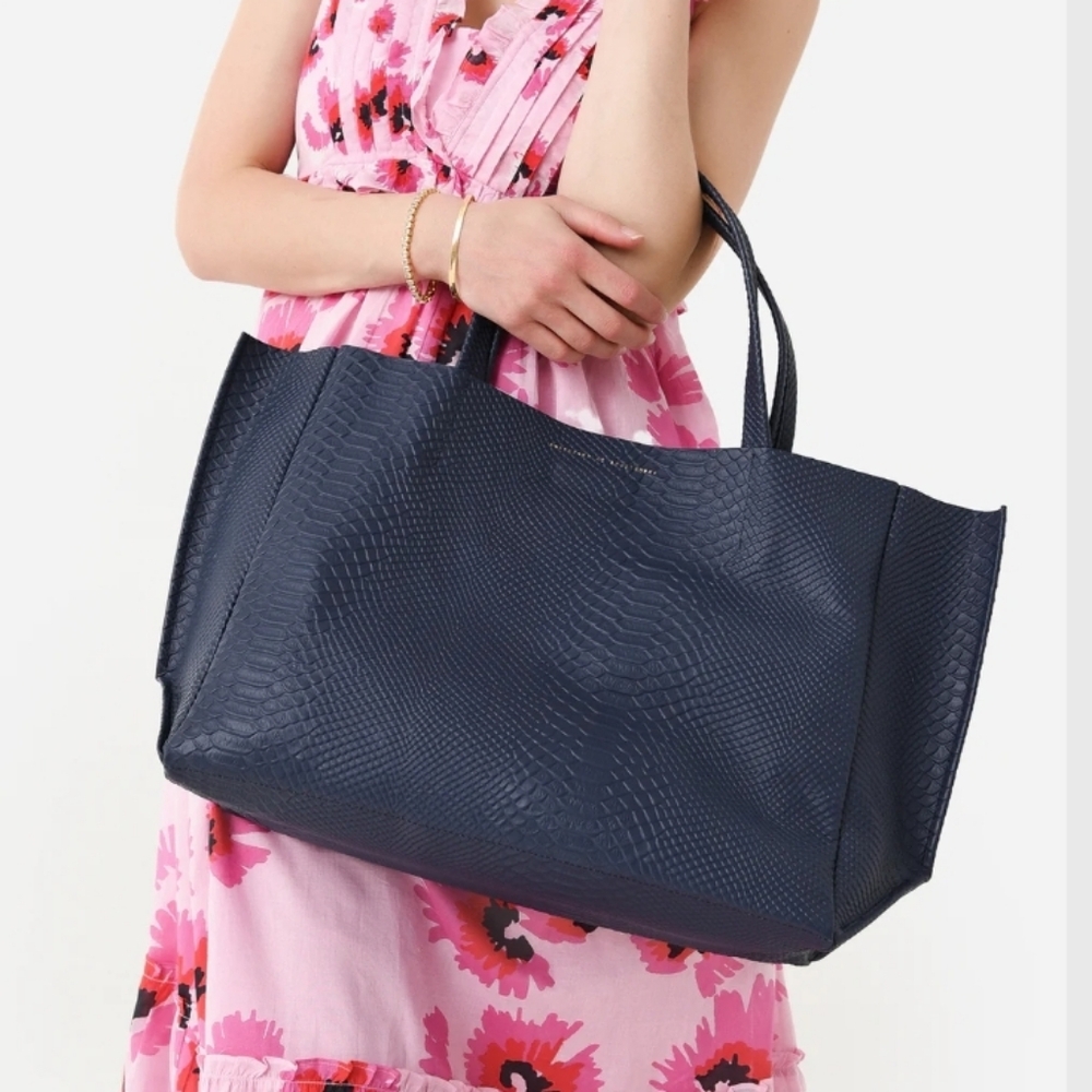 NWT Ampersand‎ As Apostrophe Tote Bag- Blue Leather Python Pattern  Designer Bag - Picture 4 of 7
